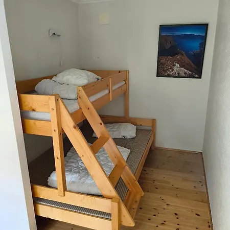 4 Bedroom House In Balestrand Sogndal
